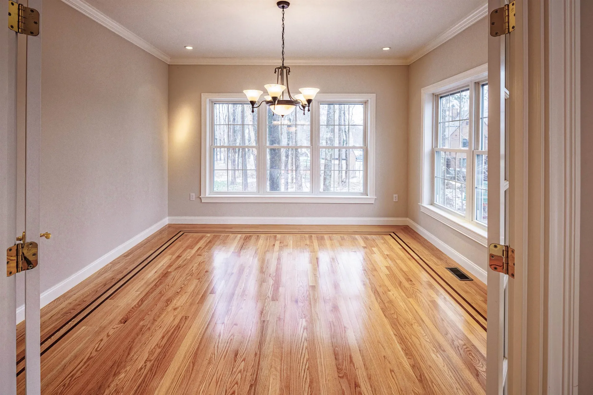 22 Waterloo Circle Dover NH 03820