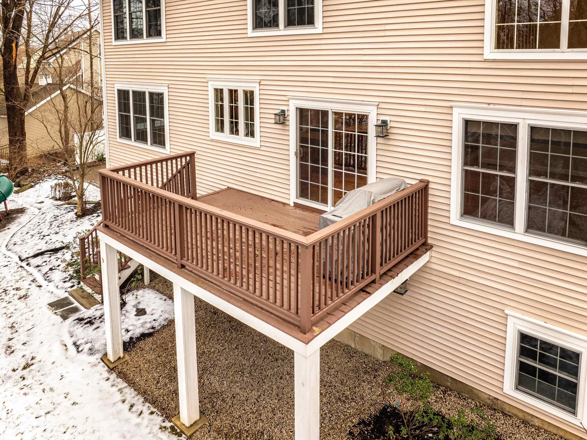 22 Waterloo Circle Dover NH 03820