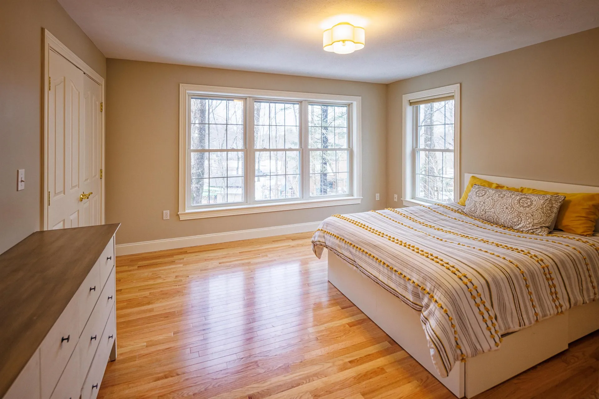 22 Waterloo Circle Dover NH 03820