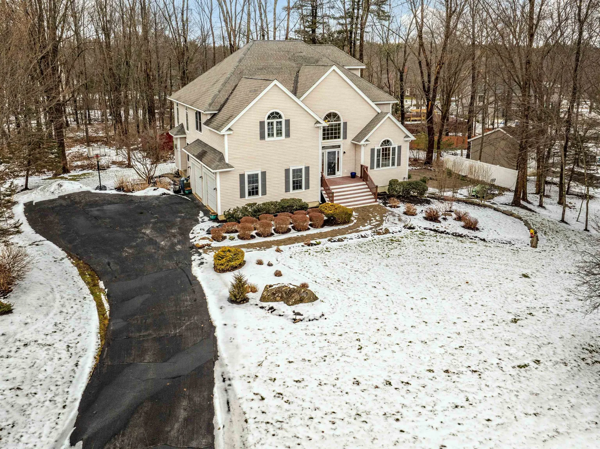 22 Waterloo Circle Dover NH 03820