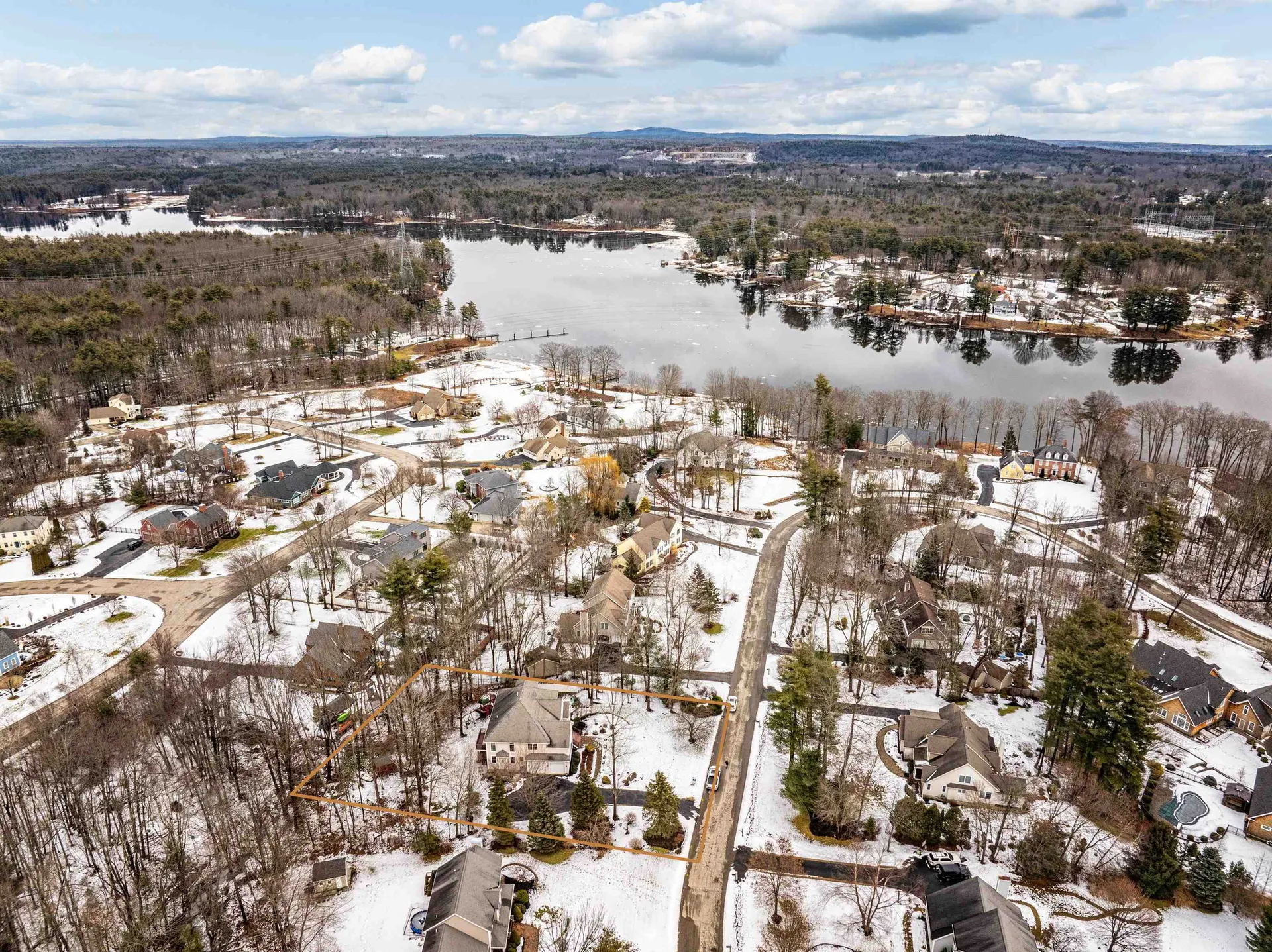 22 Waterloo Circle Dover NH 03820