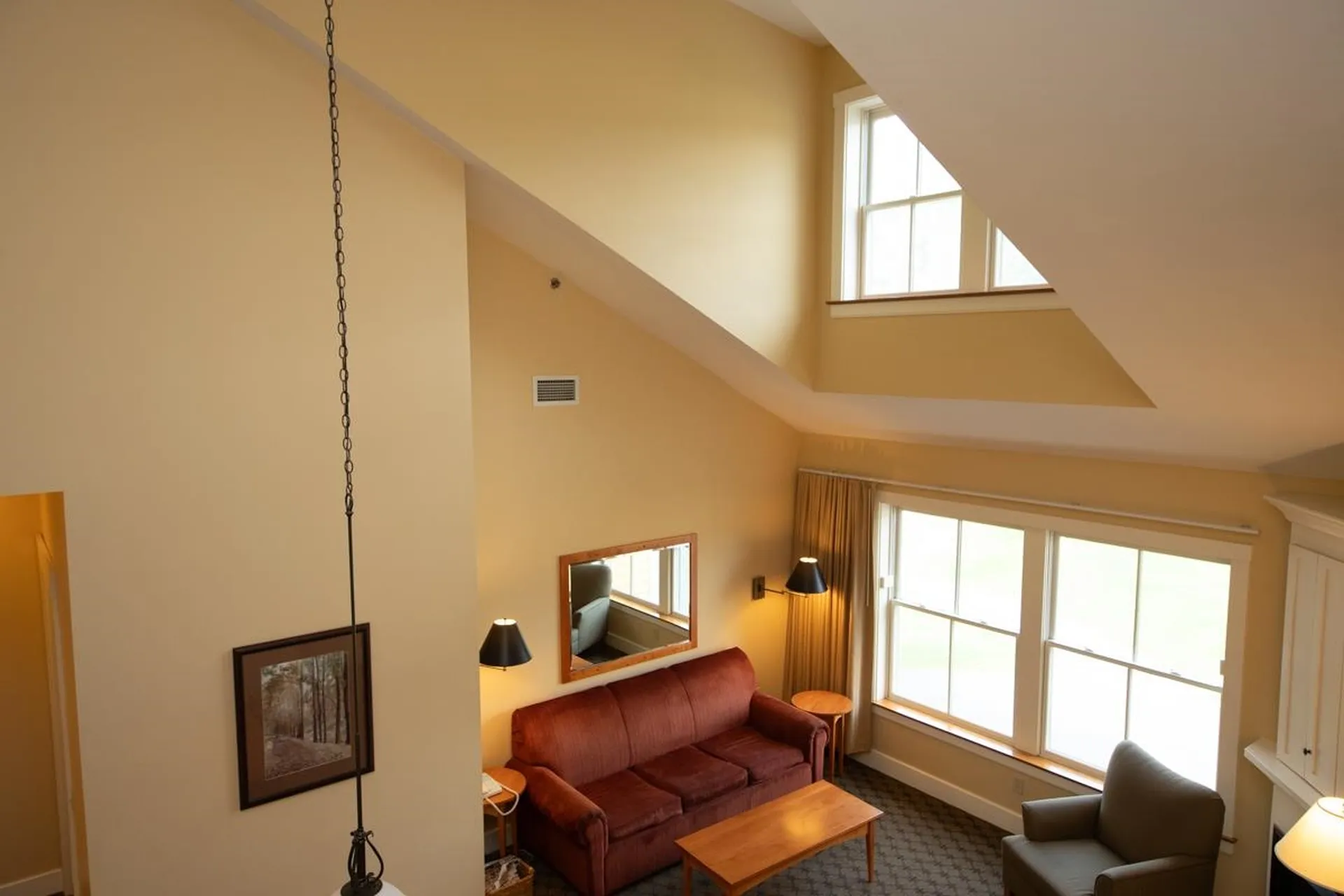 444/446 Qtr. I V Jackson Gore Inn Ludlow VT 05149