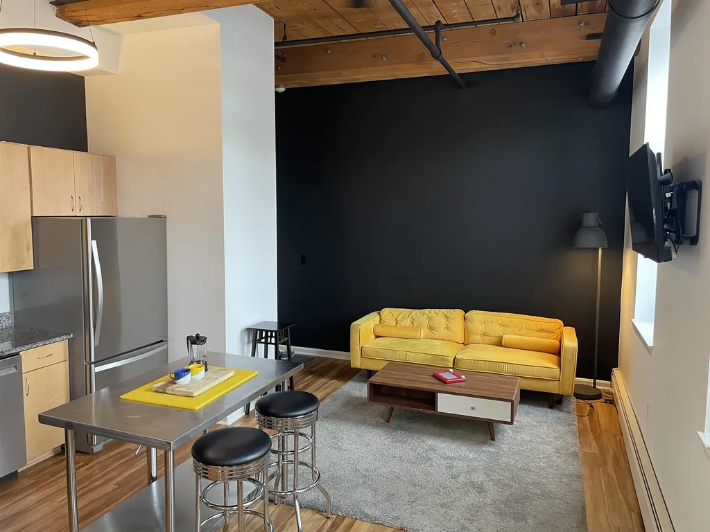 156 Front Street Exeter NH 03833