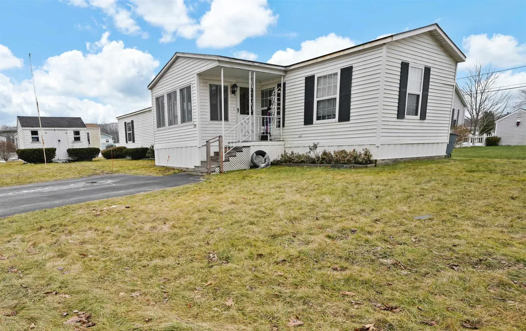 14 Blueberry Lane Seabrook, NH Real Estate Property MLS 4983994