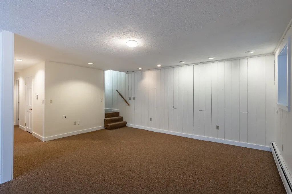 2434 Depot Street Manchester VT 05255