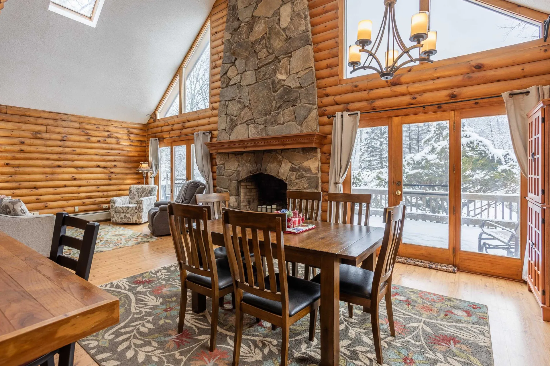 2434 Depot Street Manchester VT 05255