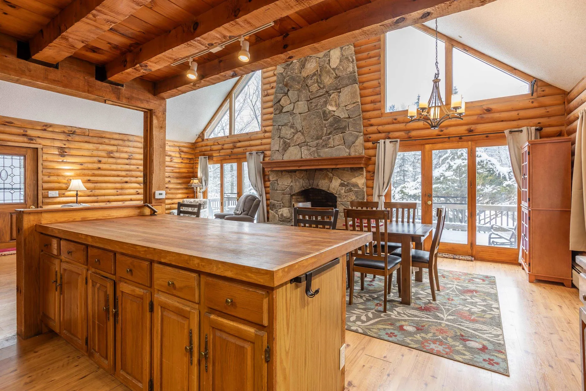 2434 Depot Street Manchester VT 05255