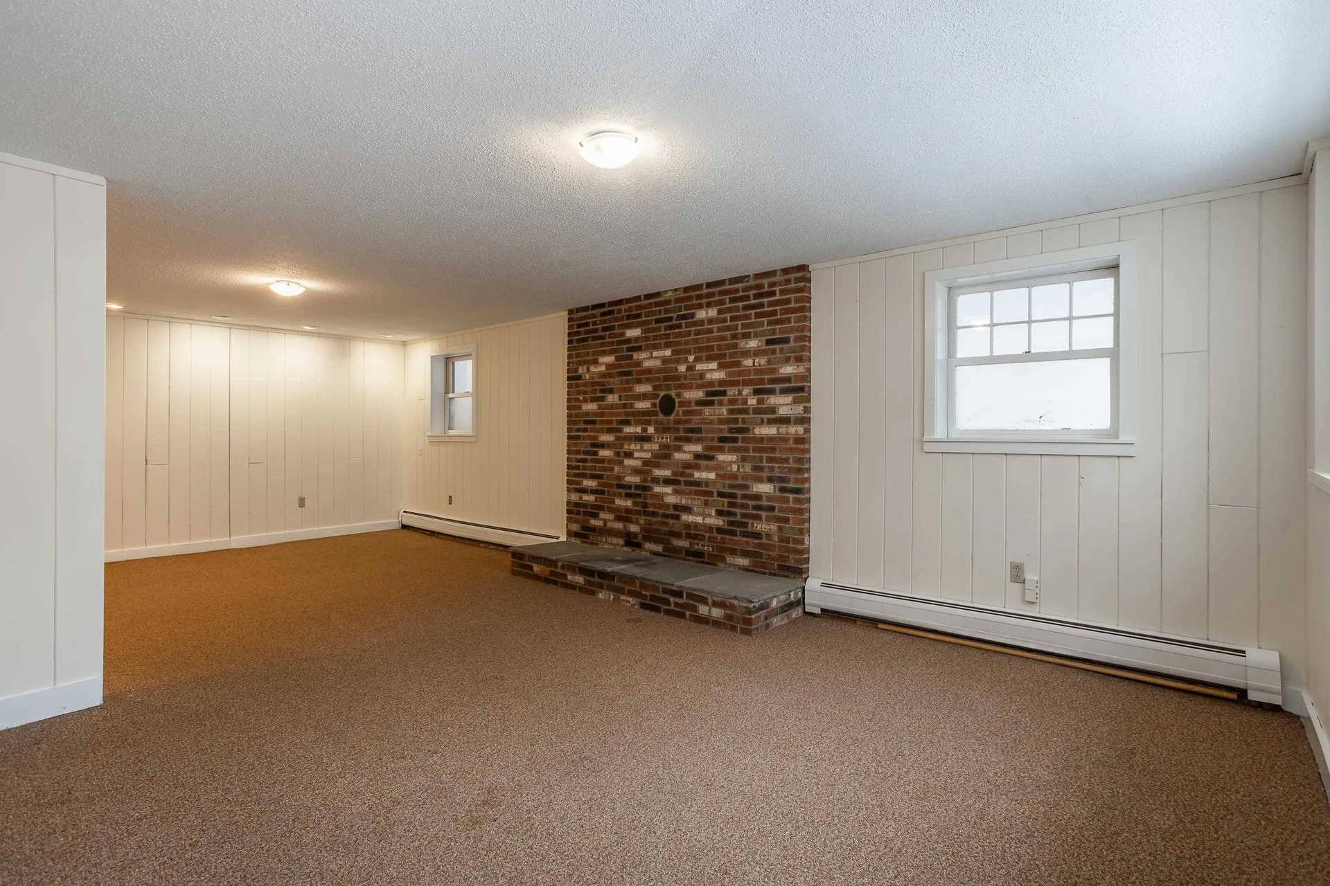 2434 Depot Street Manchester VT 05255