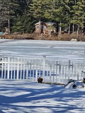4 Governors Drive Raymond NH 03077
