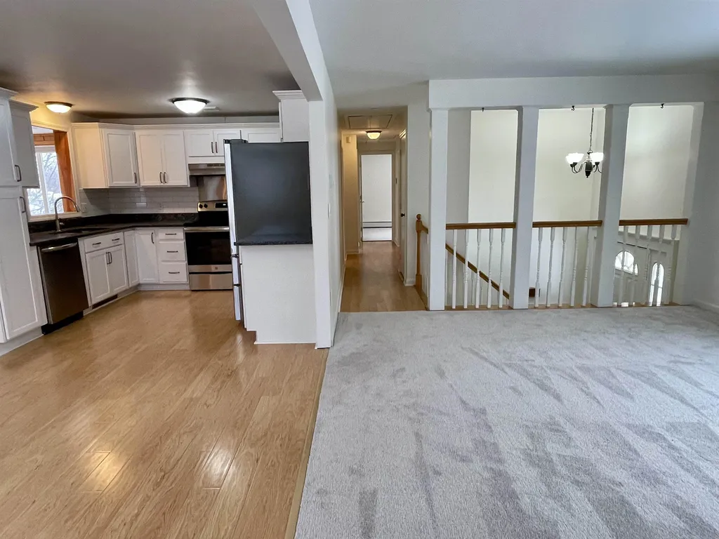 421 Pleasant Street Laconia NH 03246