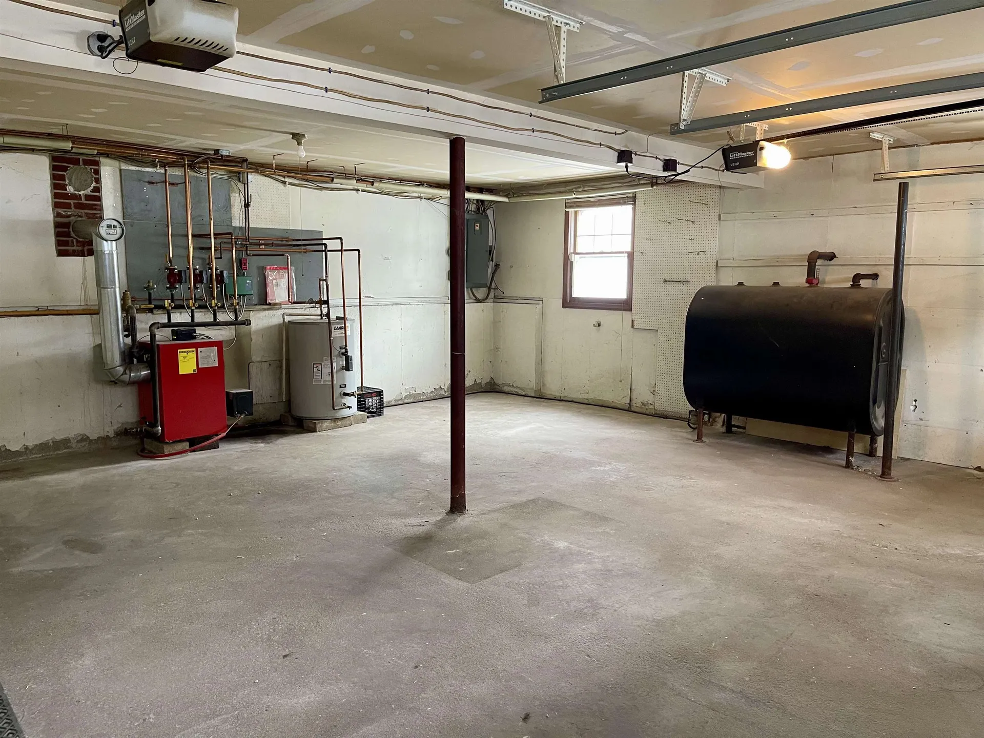 421 Pleasant Street Laconia NH 03246