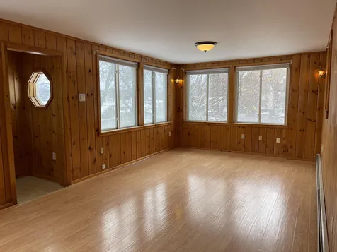 421 Pleasant Street Laconia NH 03246