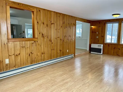421 Pleasant Street Laconia NH 03246