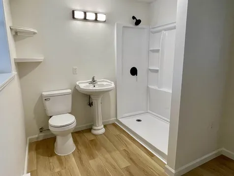 421 Pleasant Street Laconia NH 03246
