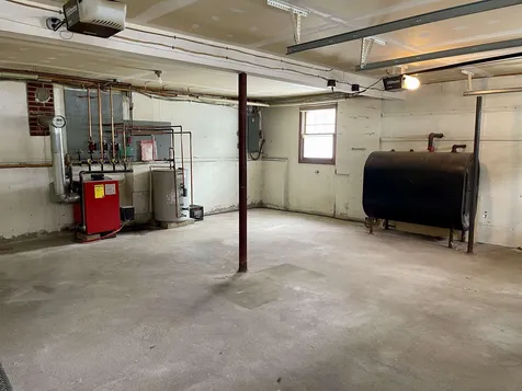 421 Pleasant Street Laconia NH 03246