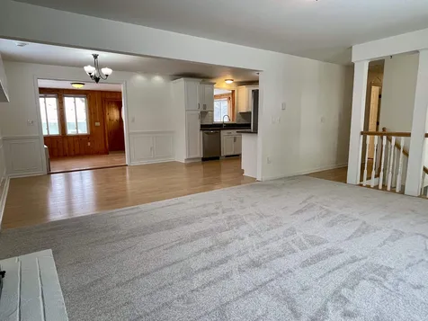 421 Pleasant Street Laconia NH 03246