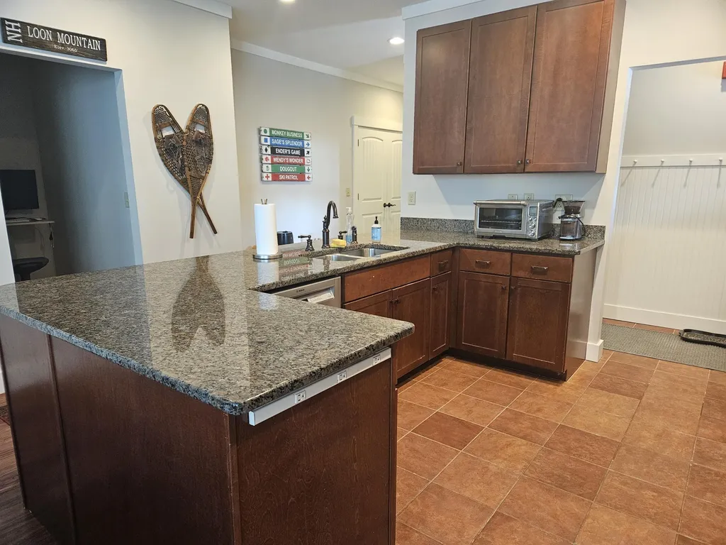9 Riverside Terrace Lincoln NH 03251