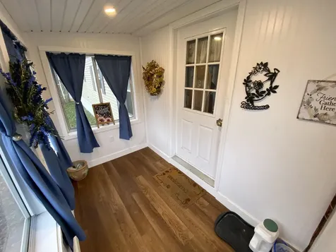 41 Chapparel Drive Londonderry NH 03053