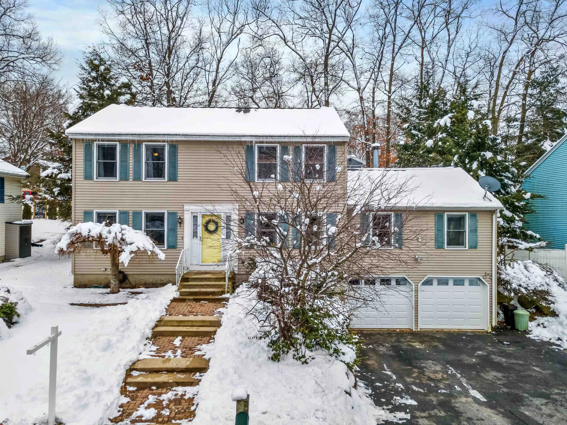 87 Blevens Drive Manchester NH 03104
