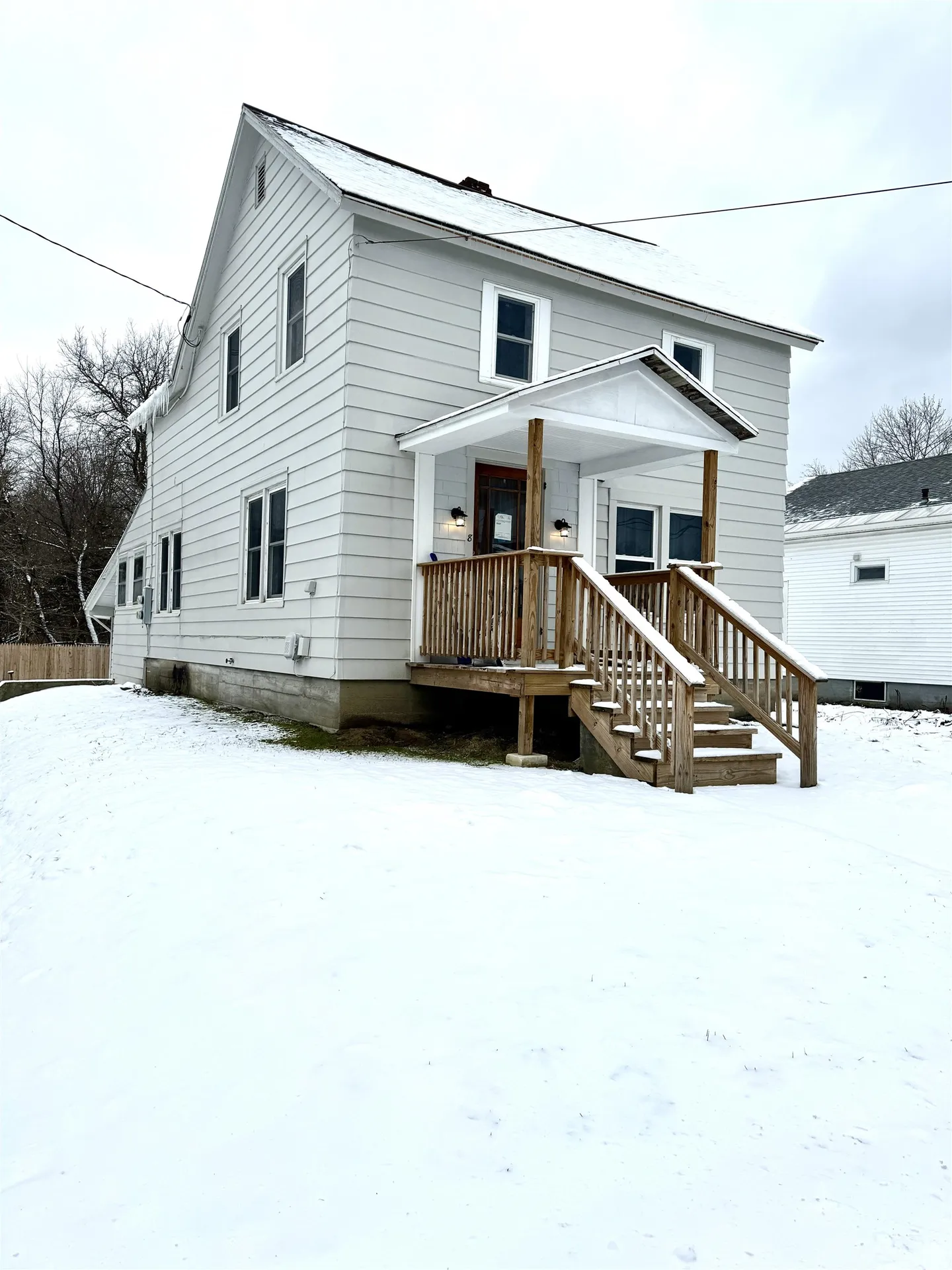 8 Vernon Street Rutland City VT 05701