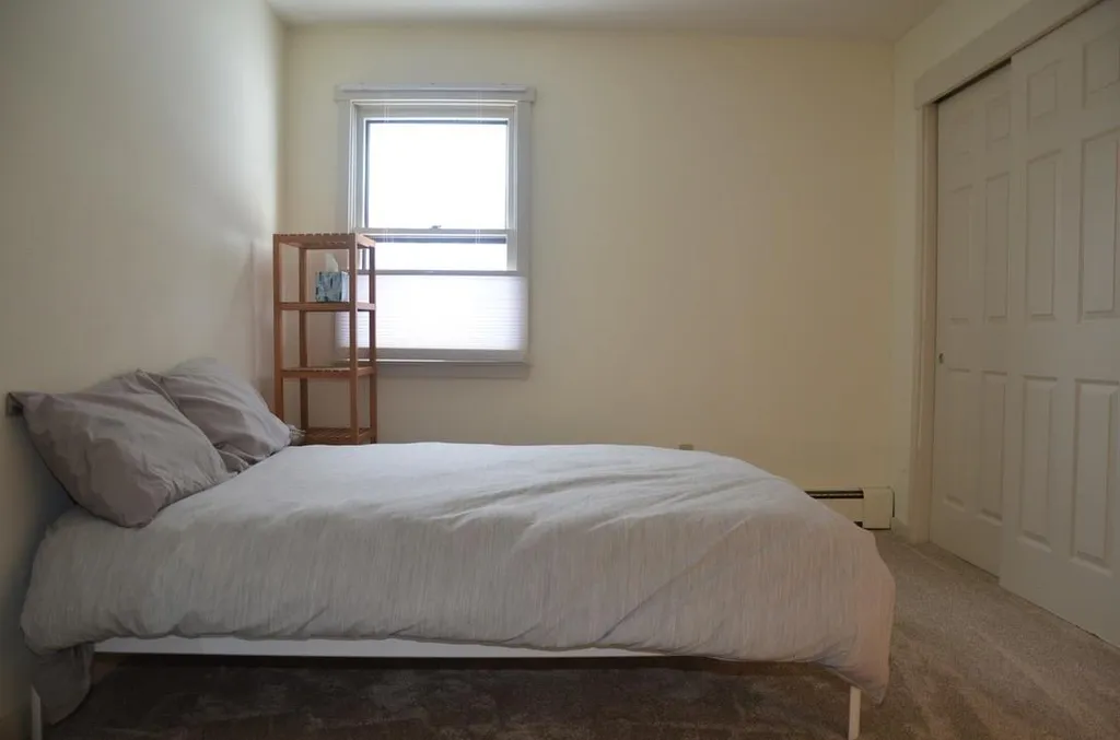 33 Pleasant Street Lebanon NH 03784