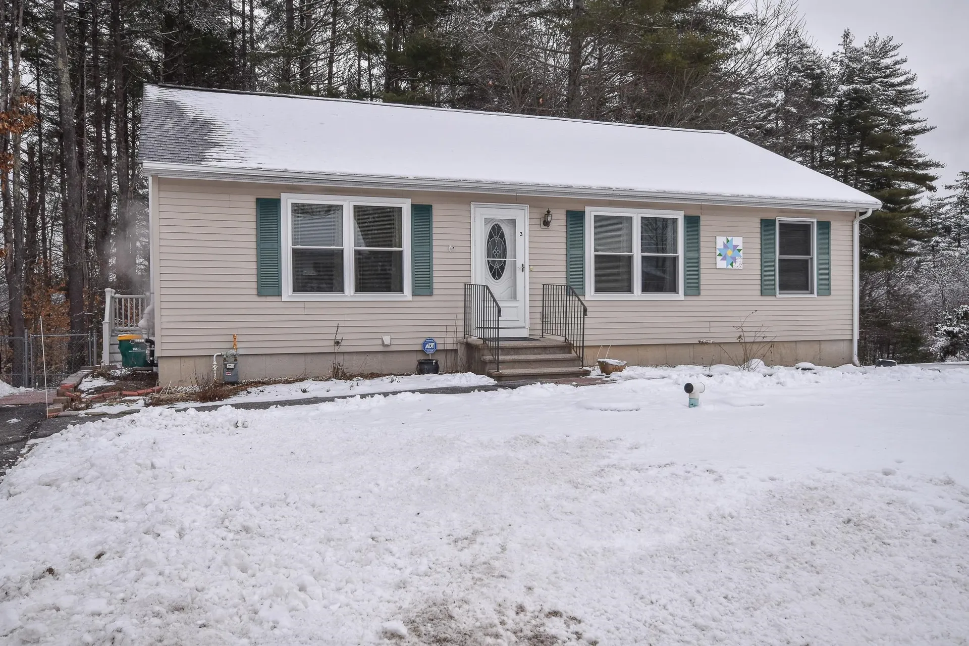 3 Stillwater Circle Rochester NH 03839