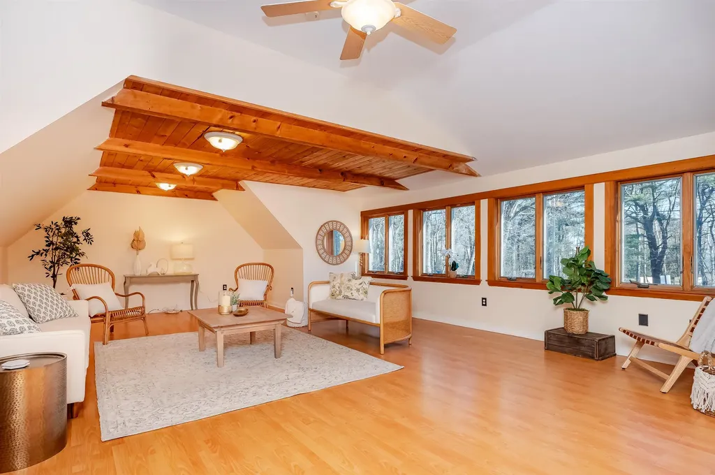 486 Shore Road York ME 03902
