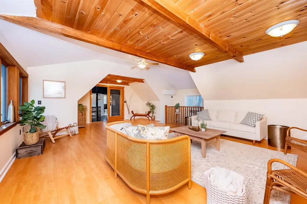 486 Shore Road York ME 03902