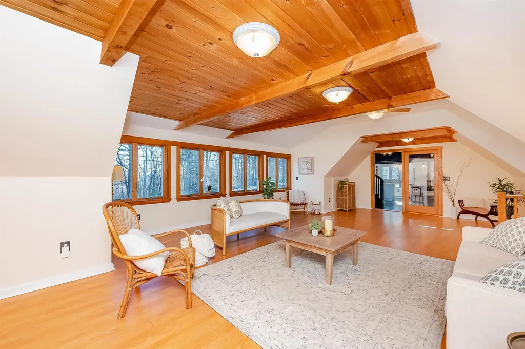 486 Shore Road York ME 03902