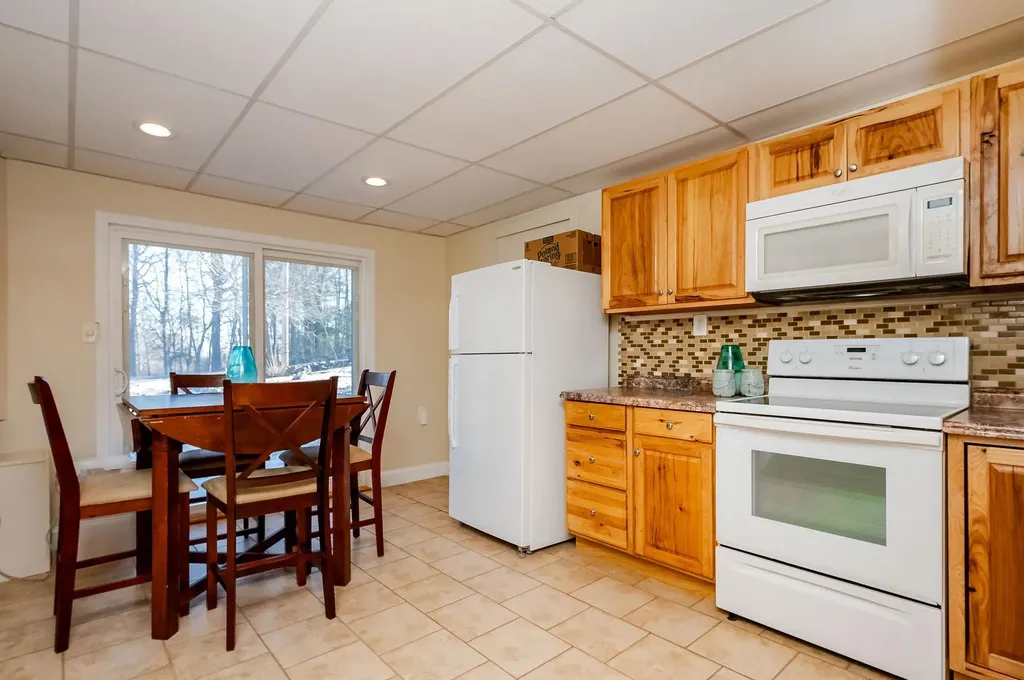 486 Shore Road York ME 03902