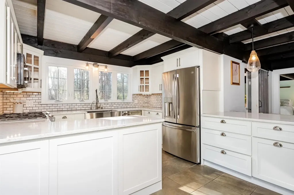 486 Shore Road York ME 03902