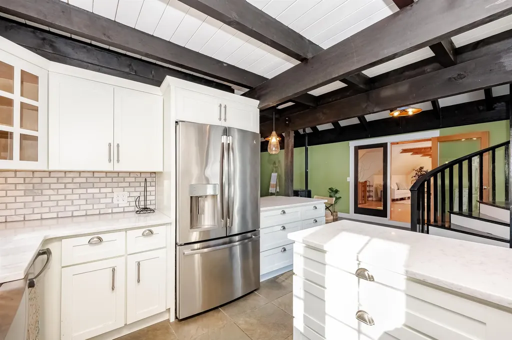 486 Shore Road York ME 03902