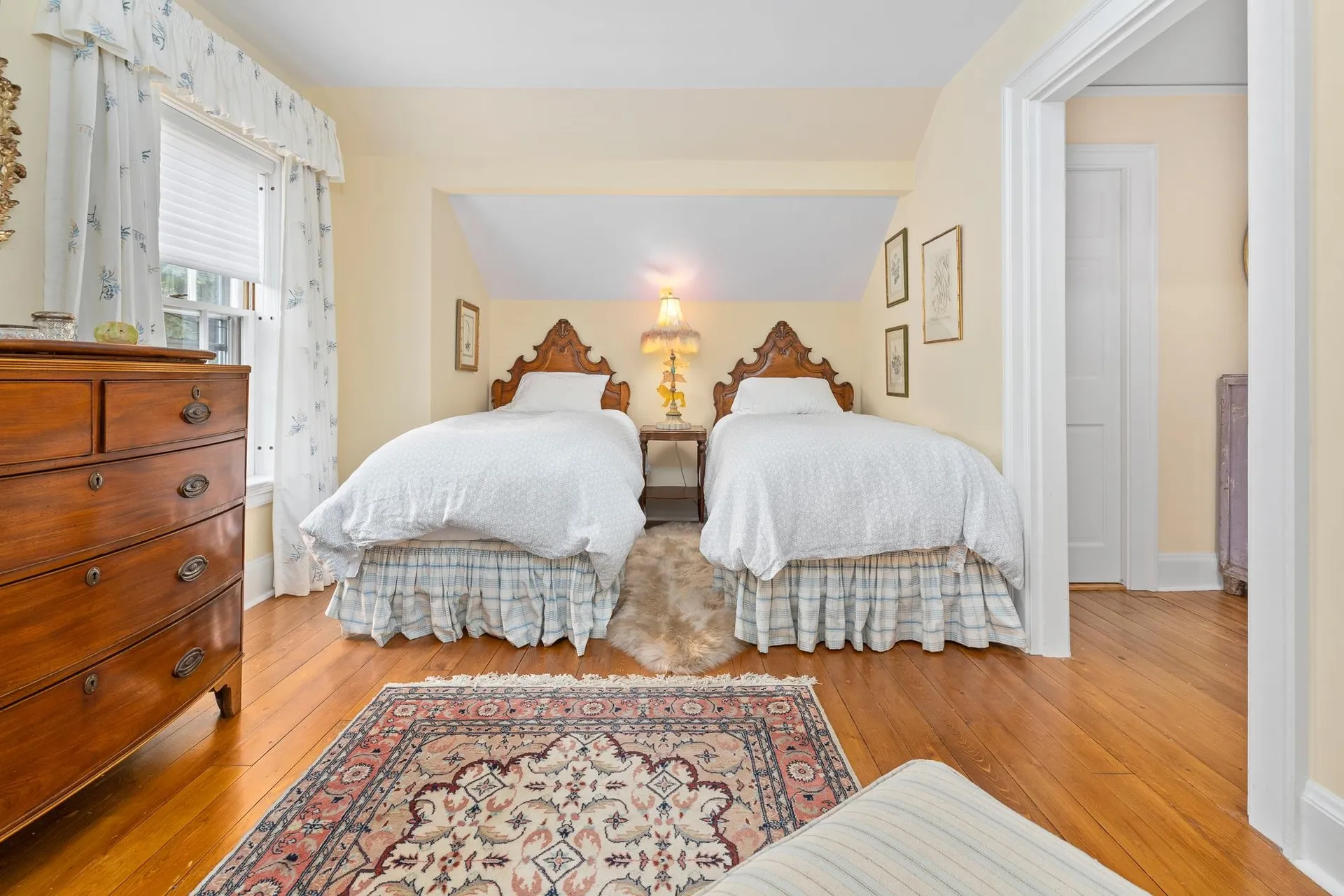 39 Elm Street Woodstock VT 05091
