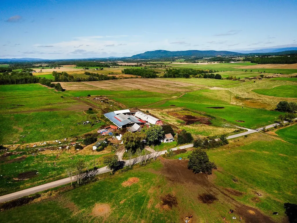 1450 Middle Road Bridport VT 05734