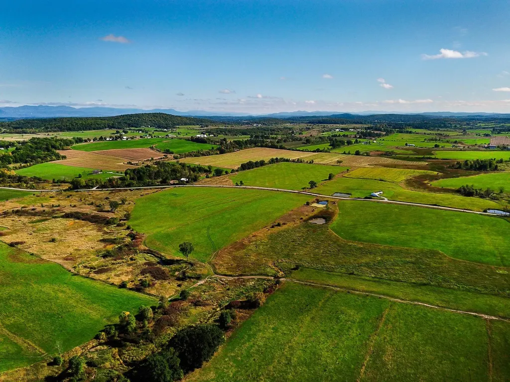 1450 Middle Road Bridport VT 05734