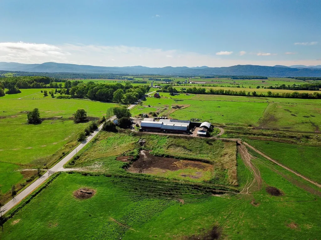 1450 Middle Road Bridport VT 05734