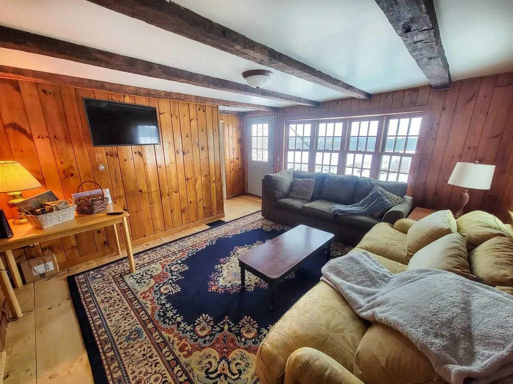 1450 Middle Road Bridport VT 05734