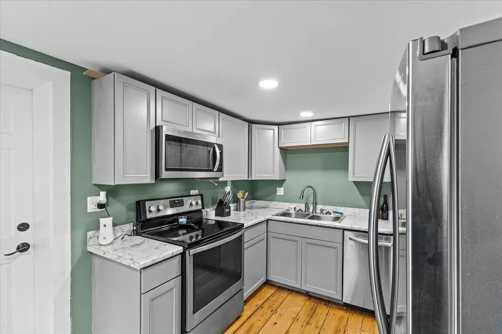 27 Fletcher Road Fairfax VT 05454