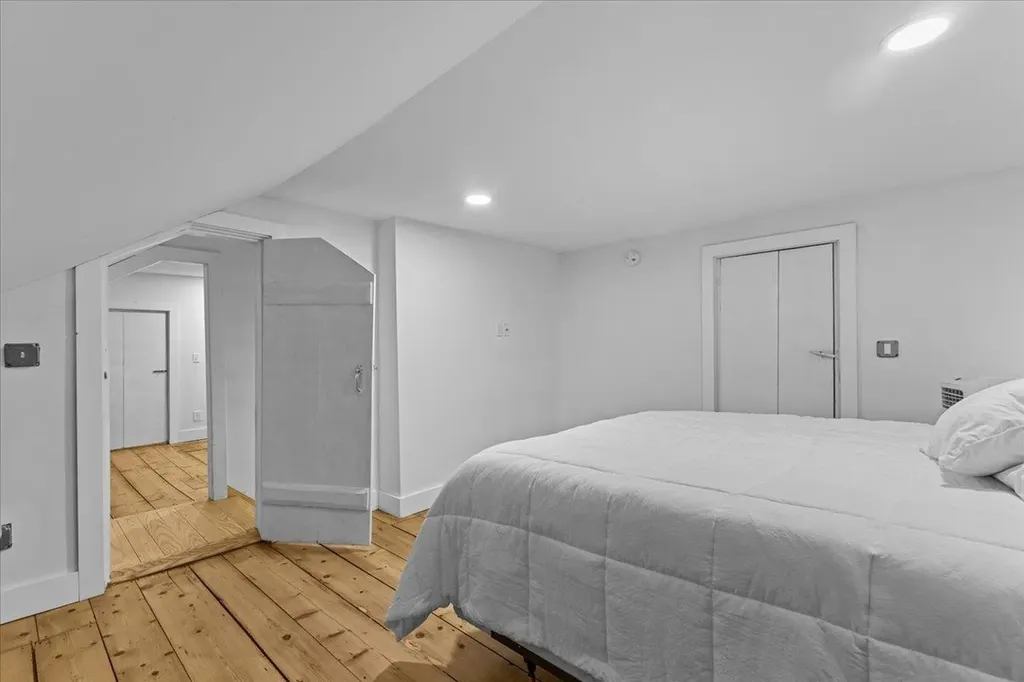 27 Fletcher Road Fairfax VT 05454