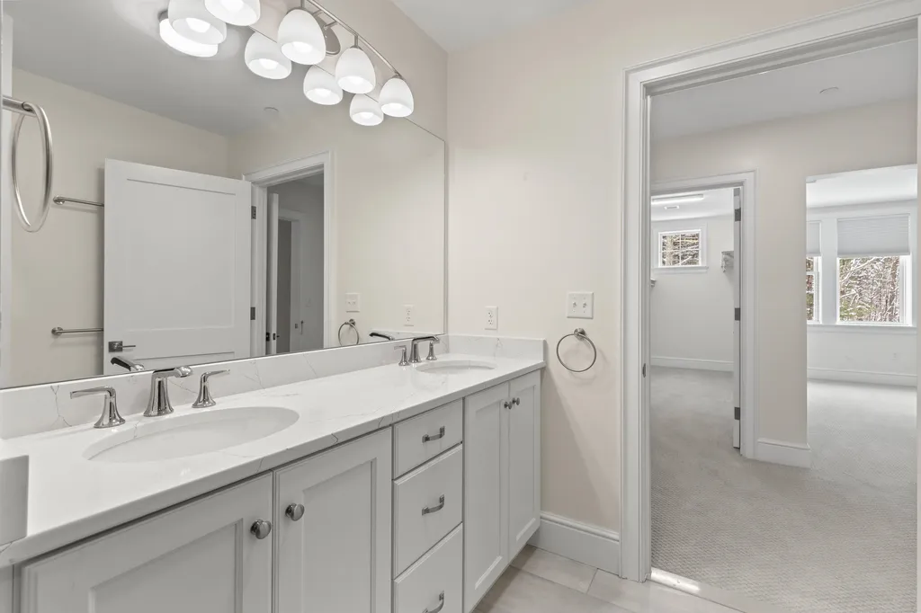 7 Willey Creek Road Exeter NH 03833