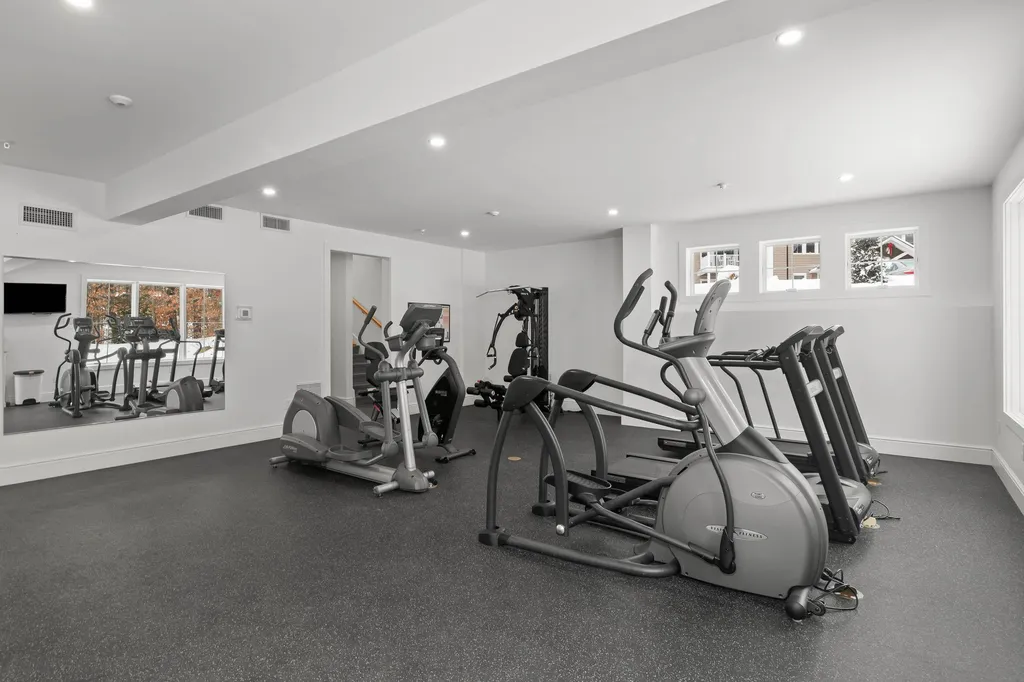 7 Willey Creek Road Exeter NH 03833