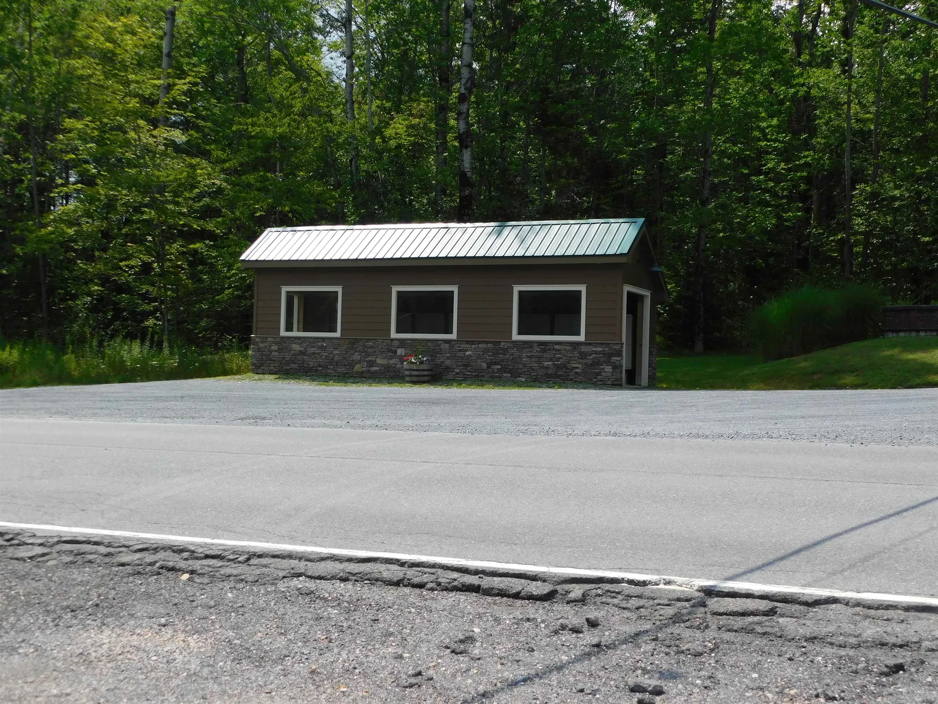 375 Bergrucken Lane Stamford VT 05350