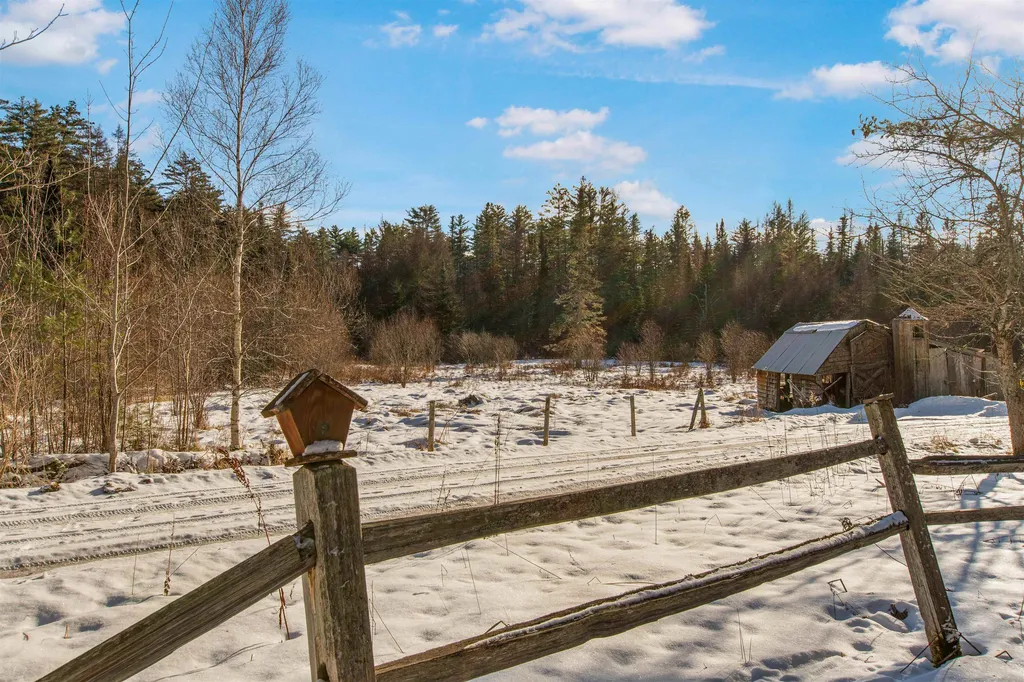 20 Martin Meadow Pond Road Lancaster NH 03584
