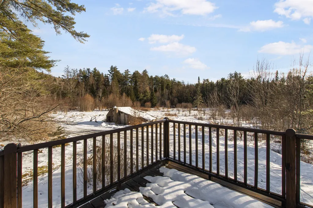 20 Martin Meadow Pond Road Lancaster NH 03584