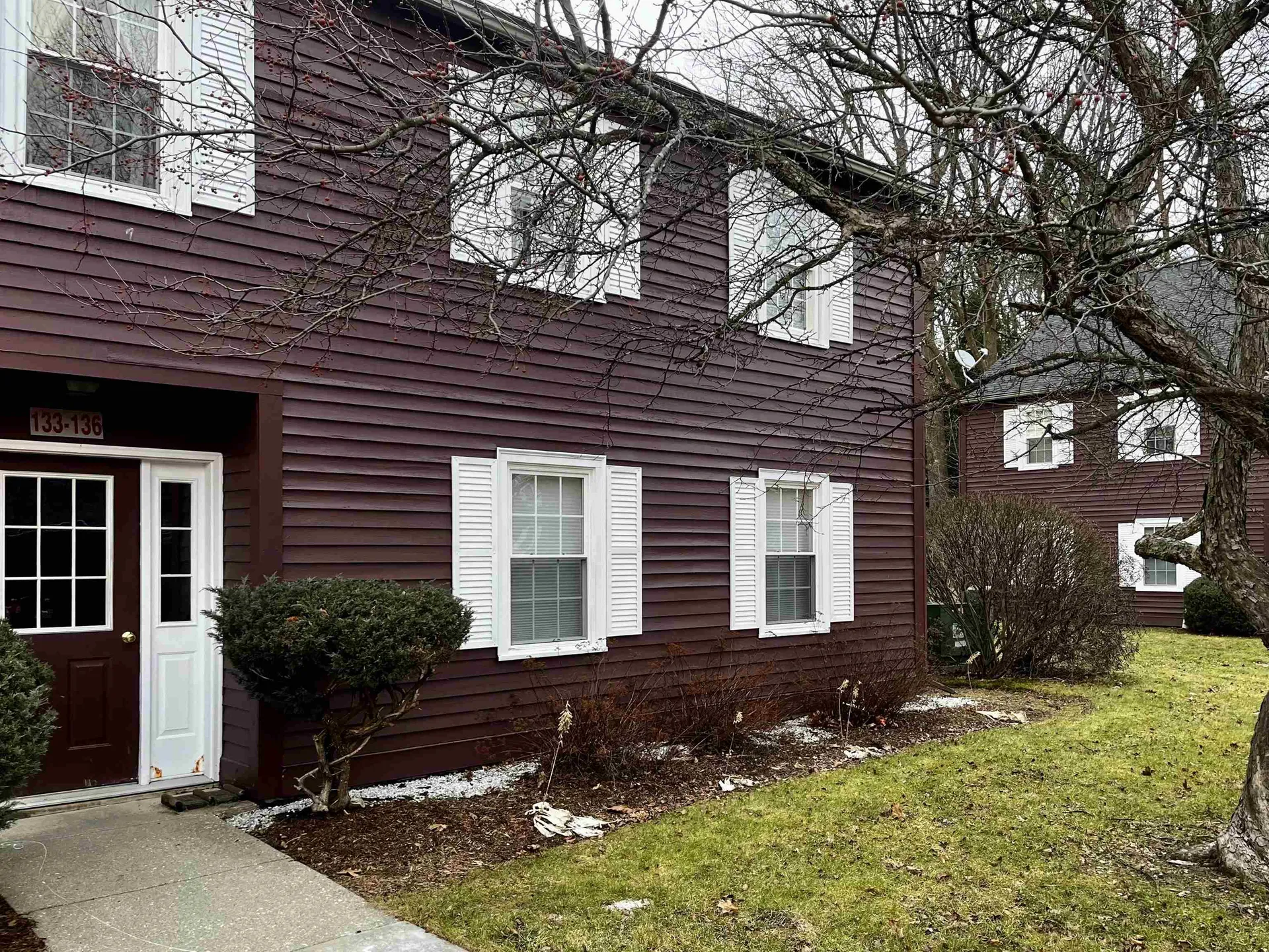 133 North Twin Oaks Terrace South Burlington VT 05403-5300