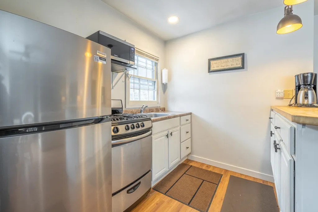 4 Greenwich Road Wilmington VT 05363