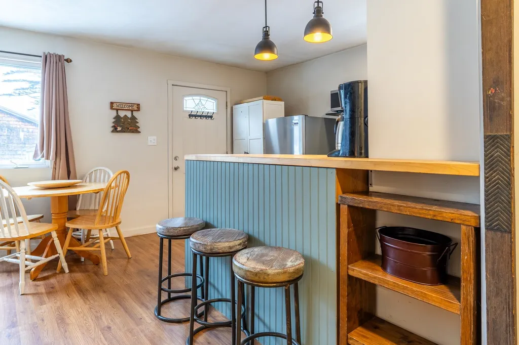 4 Greenwich Road Wilmington VT 05363