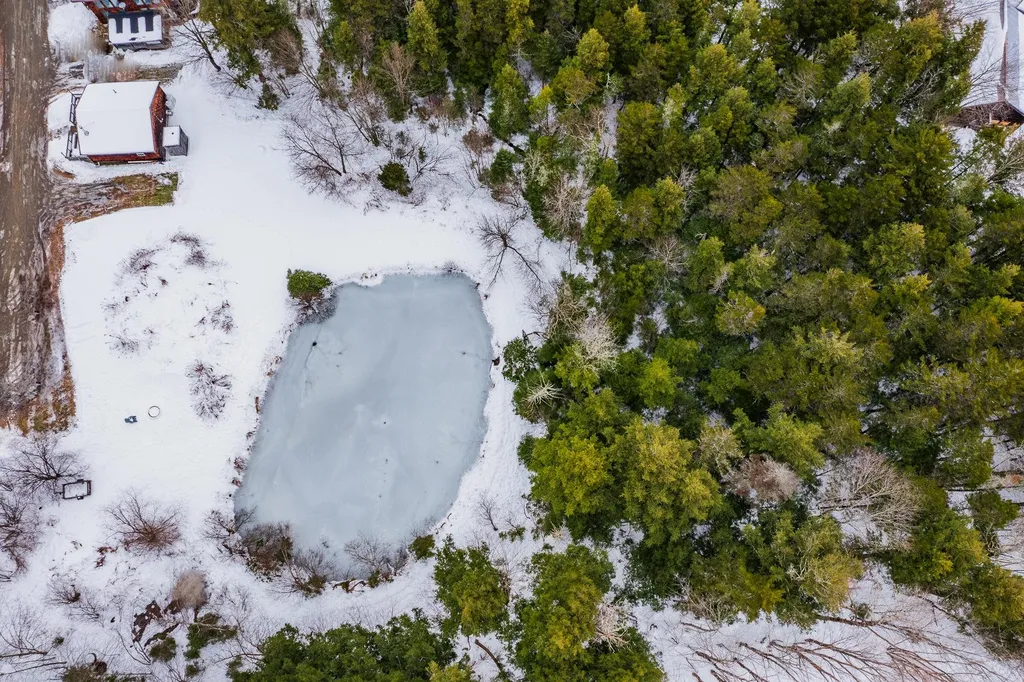 4 Greenwich Road Wilmington VT 05363