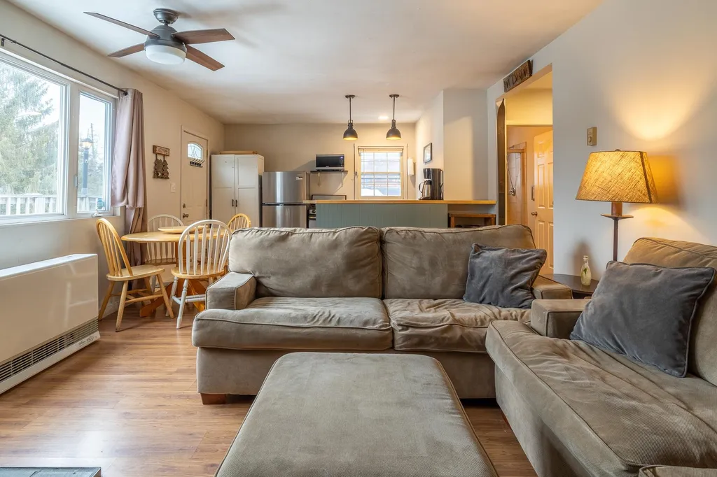 4 Greenwich Road Wilmington VT 05363