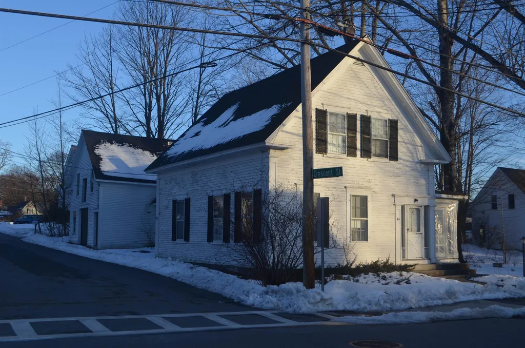 40 Rush Road Henniker NH 03242
